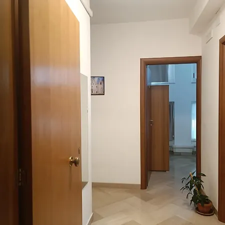 4rooms Station House Bari