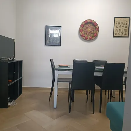 Apartment 4rooms Station House *