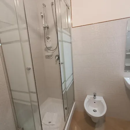 4rooms Station House * Bari
